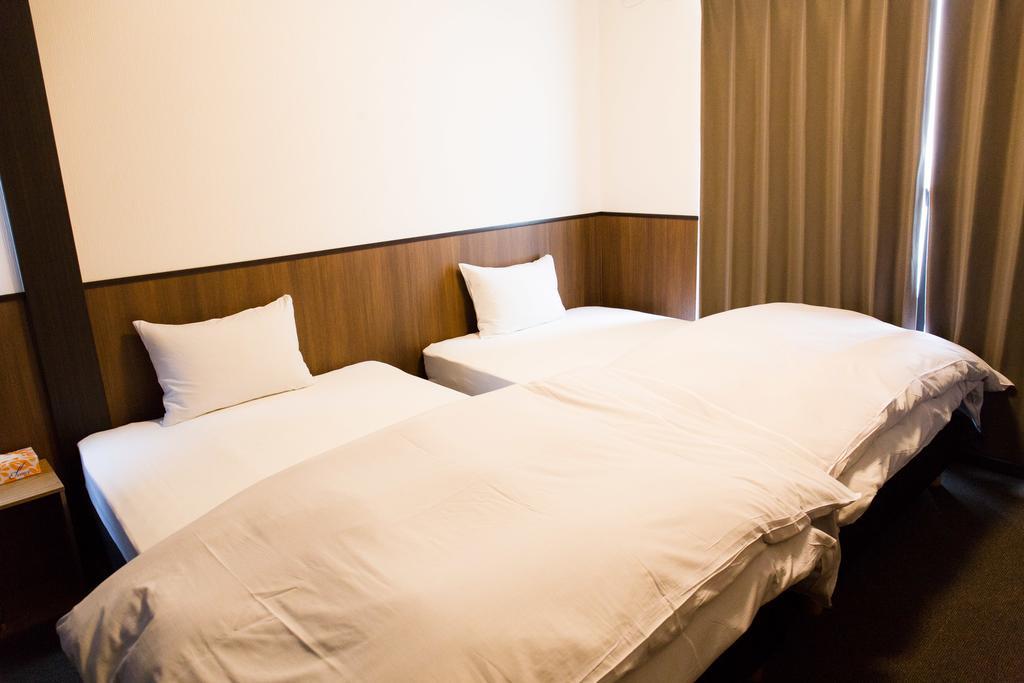 Houze 1st Gojo Omiya Guest house
